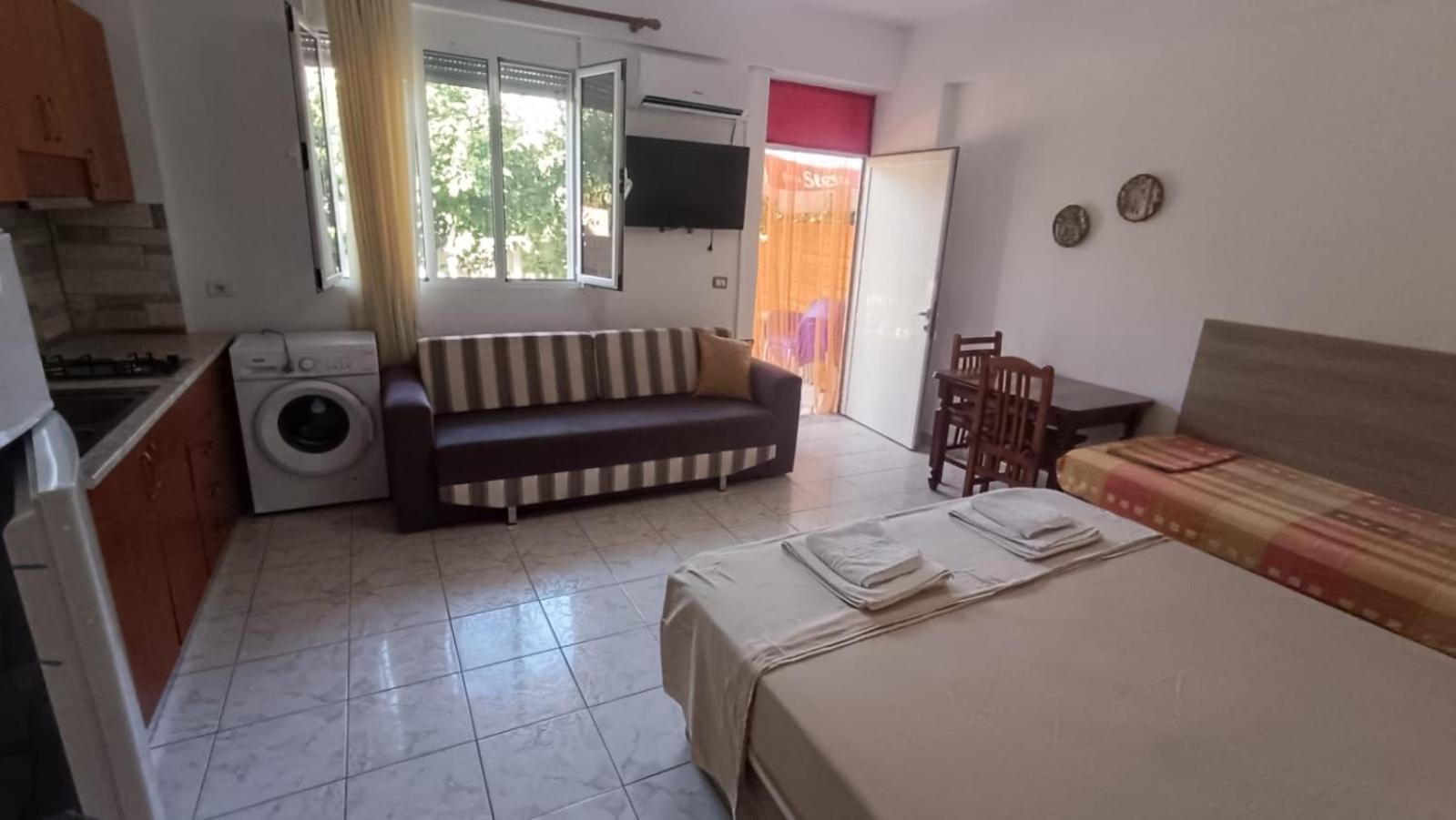 Apartments Rudi Orikum Dış mekan fotoğraf