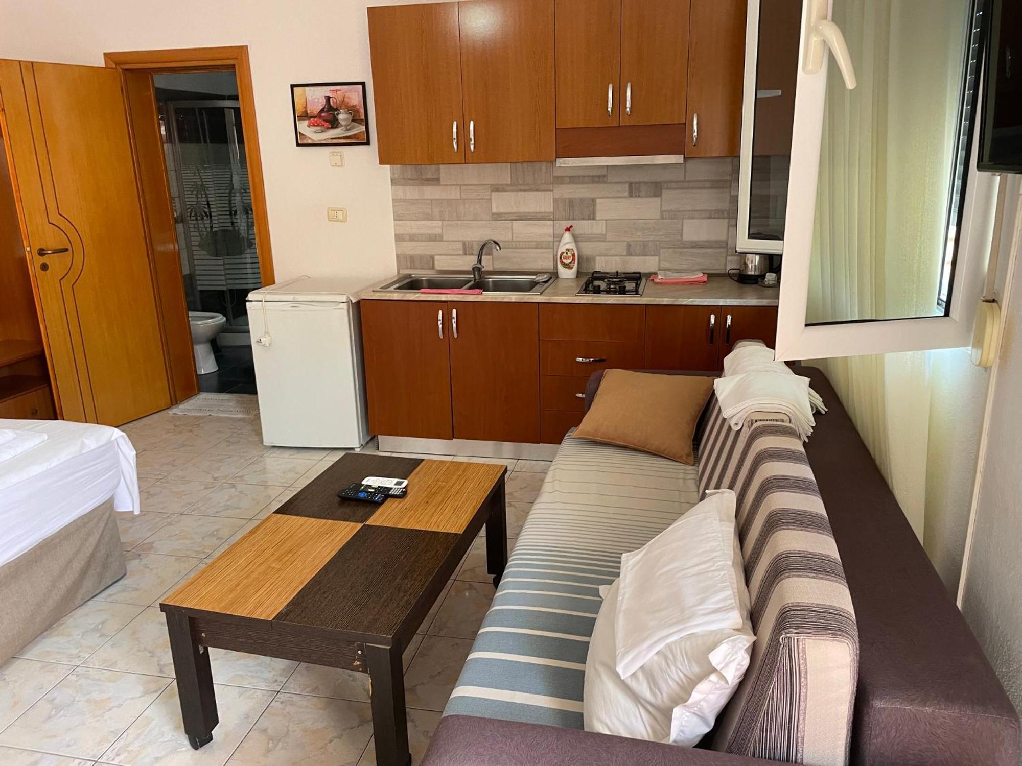 Apartments Rudi Orikum Dış mekan fotoğraf